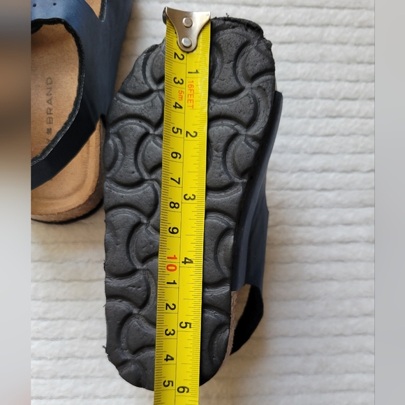 Boys Lucky Brand Toddler Blanc Foodbed Sandals Size 6 or 7 - Picture 5 of 9